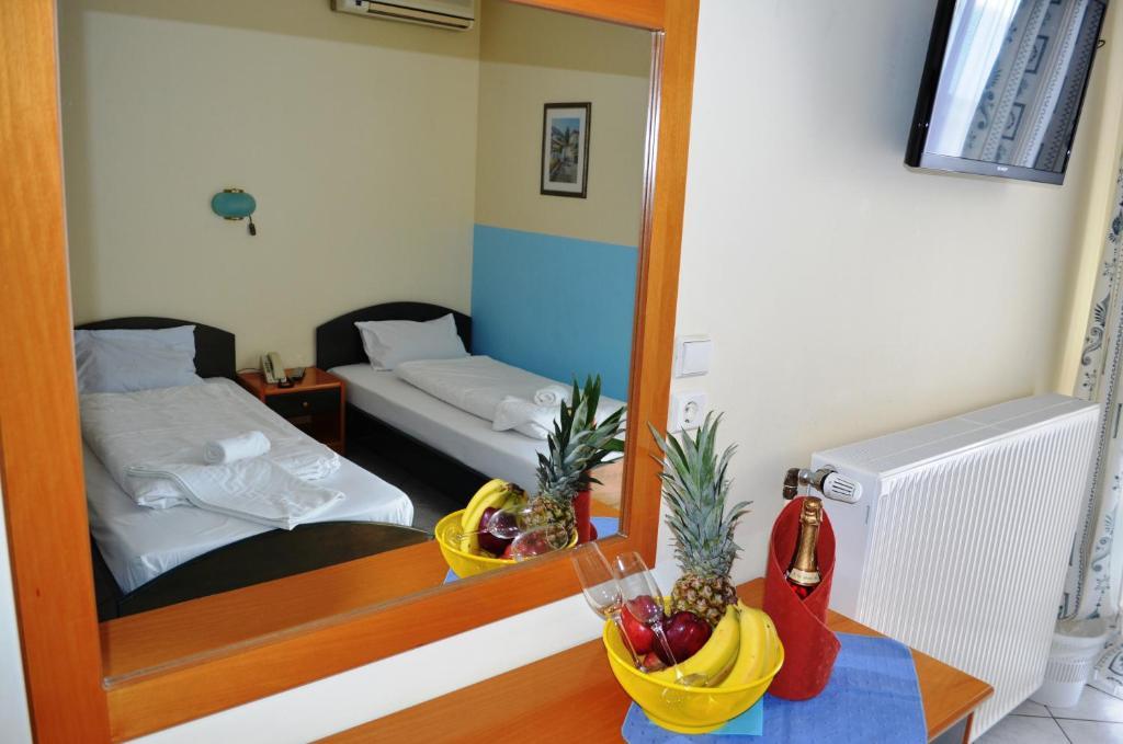 Hotel Europe Inn Paralía Esterno foto